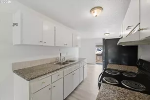 1825 NE Roberts Ave, Gresham, OR 97030 - Photo 11