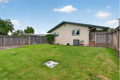 447 Maxwell Rd, Eugene, OR 97404 - Photo 39