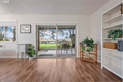 11510 SW Crown Dr #5, King City, OR 97224 - Photo 7