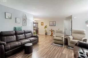 825 SW Walnut St, Albany, OR 97321 - Photo 3