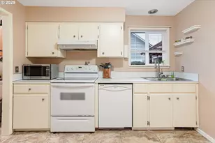 825 SW Walnut St, Albany, OR 97321 - Photo 35