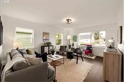 9120 SE Market St, Portland, OR 97216 - Photo 5