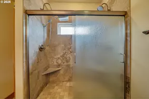 1070 S Coral St, Rockaway Beach, OR 97136 - Photo 17