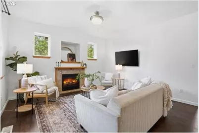 3825 Hazelwood Dr, Vancouver, WA 98661 - Photo 9