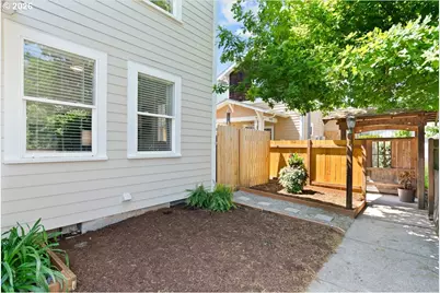 550 SW B Ave, Corvallis, OR 97333 - Photo 9
