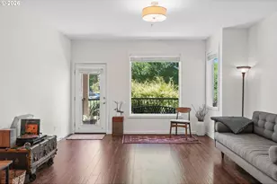 5734 N Montana Ave, Portland, OR 97217 - Photo 7