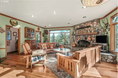 309 Granite St, Ashland, OR 97520 - Photo 7