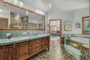 309 Granite St, Ashland, OR 97520 - Photo 27