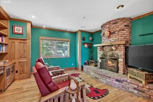 309 Granite St, Ashland, OR 97520 - Photo 13