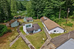 1190 N Tenmile Lk, Lakeside, OR 97449 - Photo 5