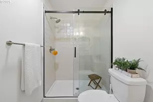 3230 NE 29th St, Gresham, OR 97030 - Photo 19