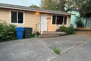 608 SE 7th St, Pendleton, OR 97801 - Photo 9