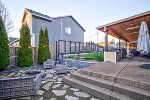 6284 NE Barker St, Albany, OR 97321 - Photo 9