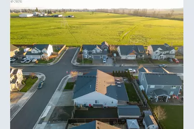 6284 NE Barker St, Albany, OR 97321 - Photo 5