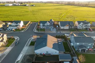 6284 NE Barker St, Albany, OR 97321 - Photo 5