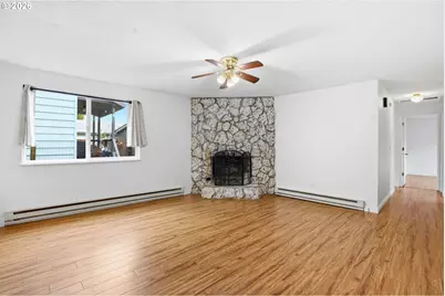 3537 SE 64th Ave, Portland, OR 97206 - Photo 5