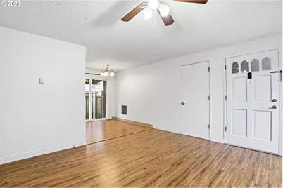 3537 SE 64th Ave, Portland, OR 97206 - Photo 7