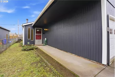 3537 SE 64th Ave, Portland, OR 97206 - Photo 3
