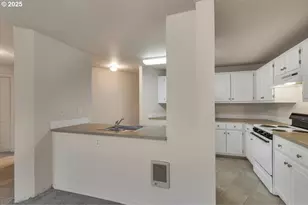 17618 NW Springville Rd, Portland, OR 97229 - Photo 13