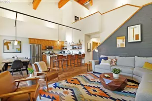 31105 E Multorpor Dr, Government Camp, OR 97028 - Photo 5