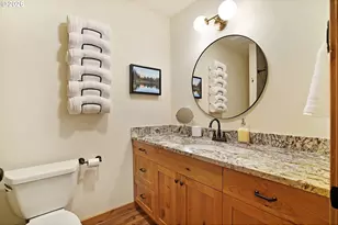 31105 E Multorpor Dr, Government Camp, OR 97028 - Photo 33