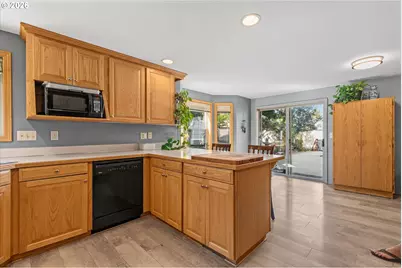502 1st St, La Grande, OR 97850 - Photo 15
