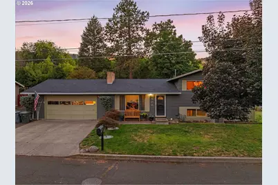 502 1st St, La Grande, OR 97850 - Photo 5