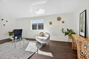 52238 Teakwood Dr, Scappoose, OR 97056 - Photo 3