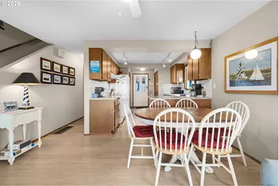 700 N Prom, Seaside, OR 97138 - Photo 37