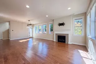 410 NE 76th Ave, Hillsboro, OR 97124 - Photo 7