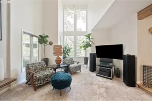 2904 SE Berkeley Pl, Portland, OR 97202 - Photo 9