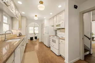 2848 NE 30th Ave, Portland, OR 97212 - Photo 11