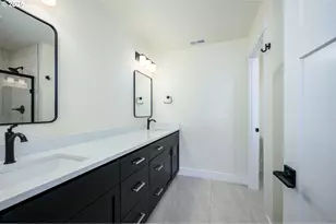 3233 E Province Ct, Newberg, OR 97132 - Photo 21