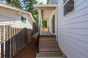 3233 E Province Ct, Newberg, OR 97132 - Photo 43