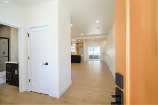 3233 E Province Ct, Newberg, OR 97132 - Photo 3
