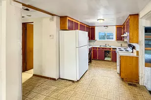 9310 NE Burton Rd, Vancouver, WA 98662 - Photo 5