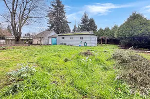 9310 NE Burton Rd, Vancouver, WA 98662 - Photo 17