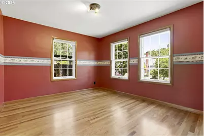 7051 N Dwight Ave, Portland, OR 97203 - Photo 7