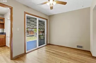 7051 N Dwight Ave, Portland, OR 97203 - Photo 15