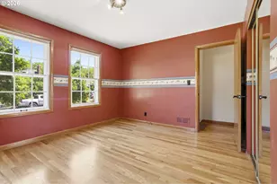 7051 N Dwight Ave, Portland, OR 97203 - Photo 9