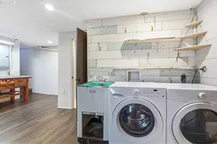 7051 N Dwight Ave, Portland, OR 97203 - Photo 21