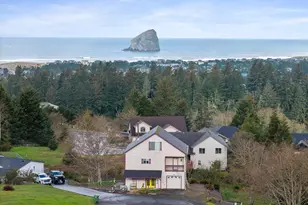 35250 Riverview Dr, Pacific City, OR 97135 - Photo 3
