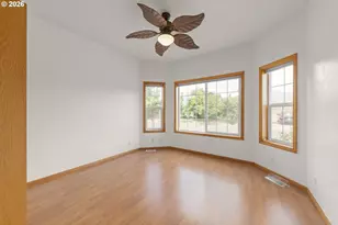 919 Old Orchard Ln, Springfield, OR 97477 - Photo 21