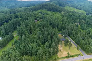 31510 Camas Swale Rd, Creswell, OR 97426 - Photo 39