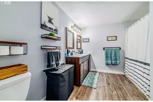 31510 Camas Swale Rd, Creswell, OR 97426 - Photo 23