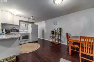 31510 Camas Swale Rd, Creswell, OR 97426 - Photo 29