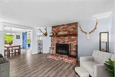 31510 Camas Swale Rd, Creswell, OR 97426 - Photo 9