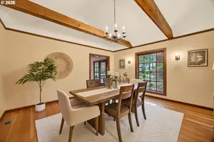 2164 Summit Dr, Lake Oswego, OR 97034 - Photo 13