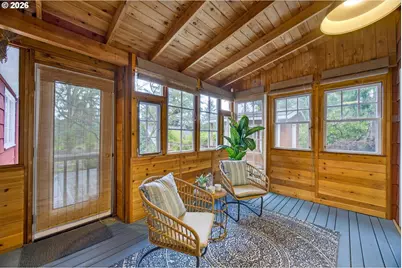 2164 Summit Dr, Lake Oswego, OR 97034 - Photo 23