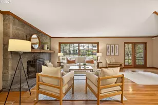 2164 Summit Dr, Lake Oswego, OR 97034 - Photo 7